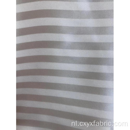 Polyester jacquar dobby met 1 cm streep